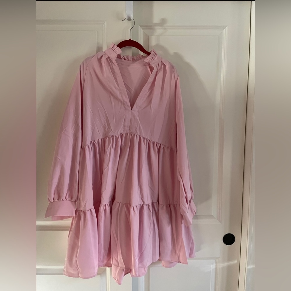 Flirty pink short dress